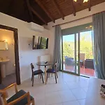 Okeanis & Adults Only Apartament Kateleios