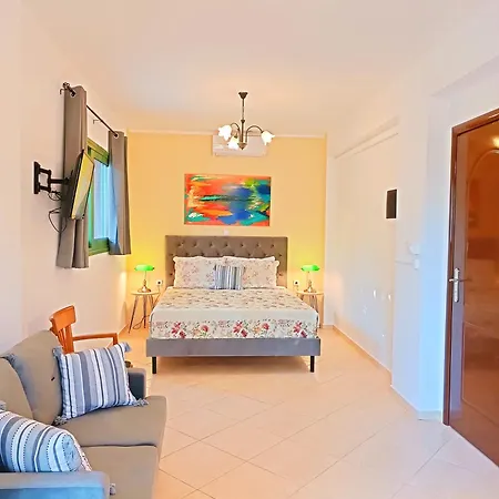 Okeanis & Adults Only