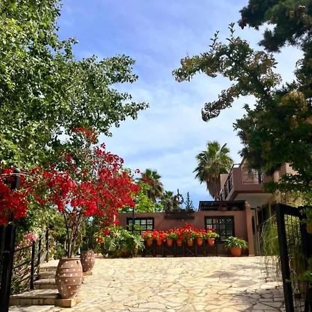 Okeanis & Adults Only * Katelios