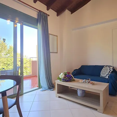 Okeanis & Adults Only *